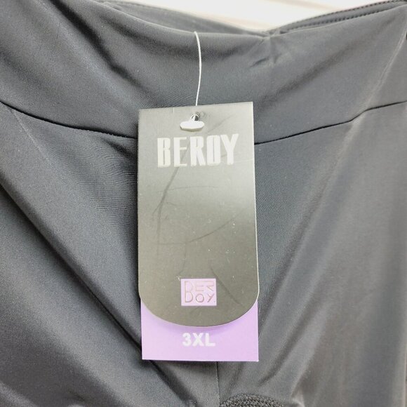 Berdy Izumi Cycling Fitted Sugar Shorts Black Women’s Size 3XL 3D Tour NEW - Picture 3 of 9